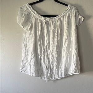 Lulu's Cream Off-Shoulder Blouse